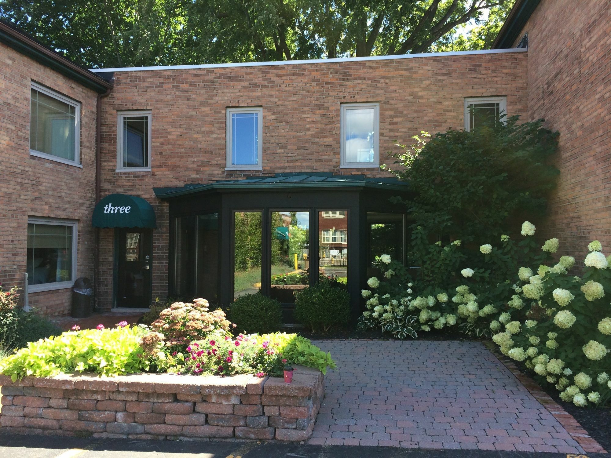 The East Avenue Inn & Suites Rochester Exterior foto